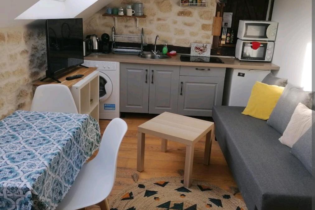Echarcon Apartment | Le charme de la pierre