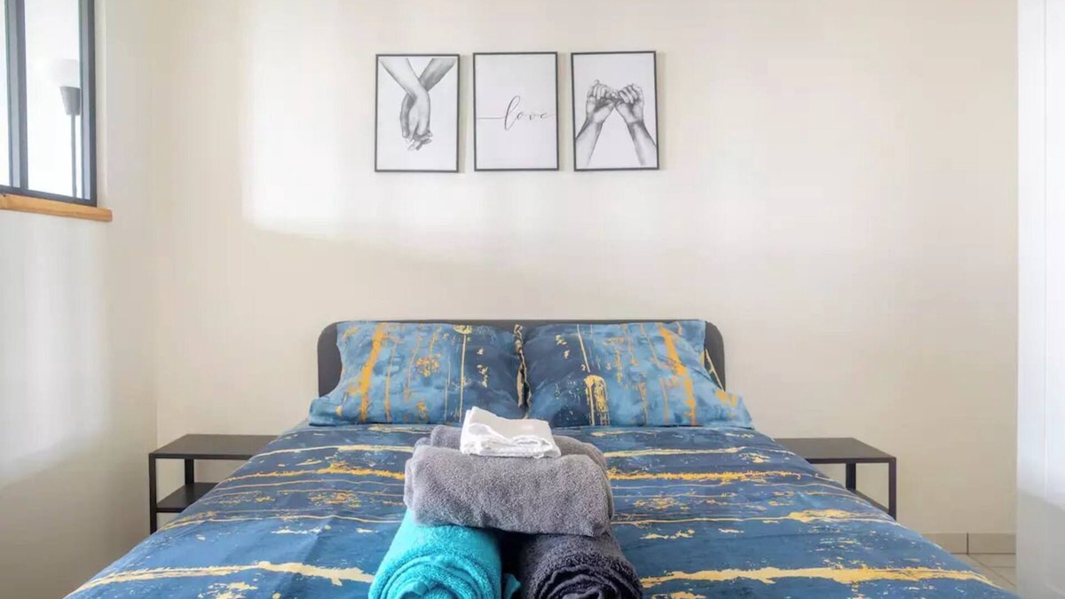 Thiers Apartment | Le Charme de la Verrière - Parking Gratuit
