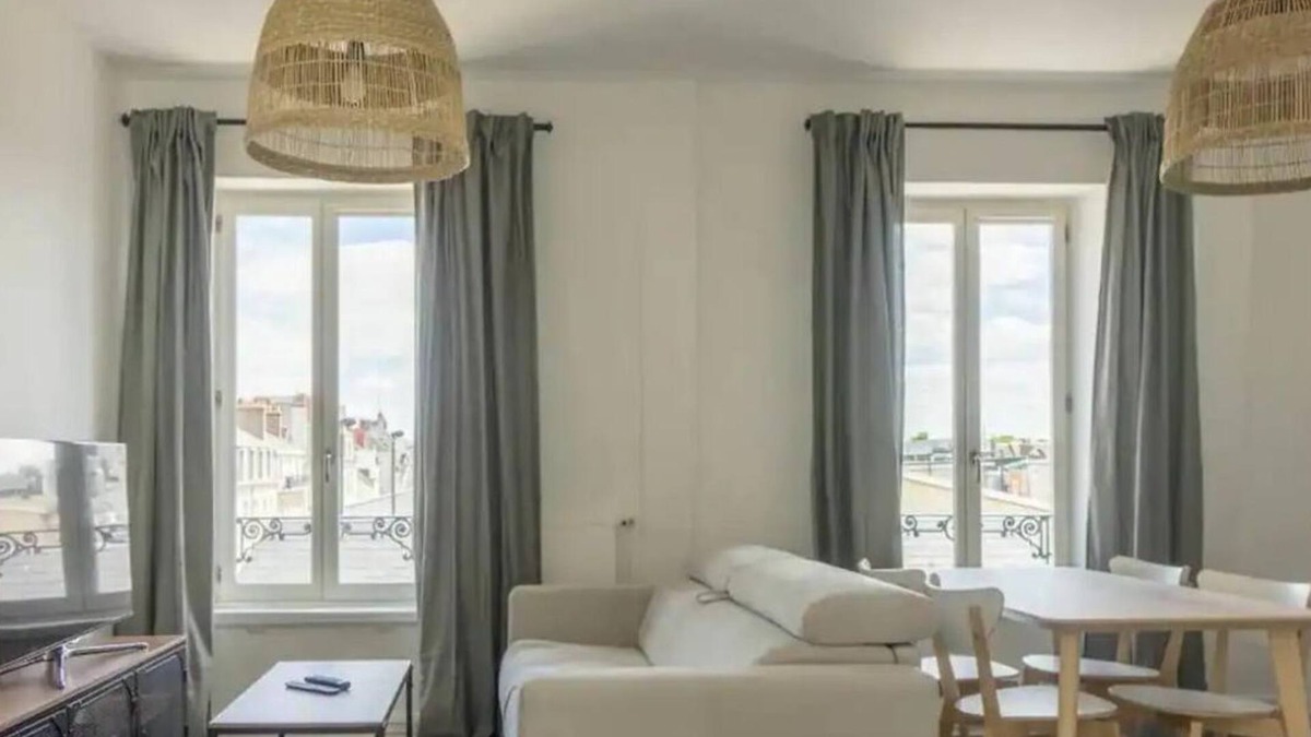 Bourgogne Apartment | Le Chatelet