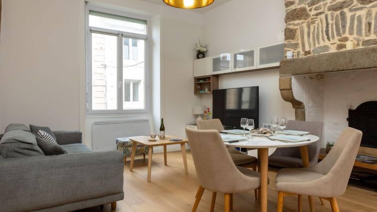 Saint-Servan Apartment | Le Clemenceau by Interhome