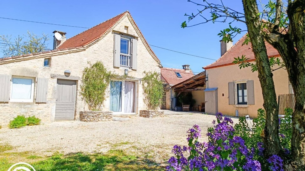 Saint-Martin-Labouval House | Le Clos des Muriers - SAINT MARTIN LABOUVAL
