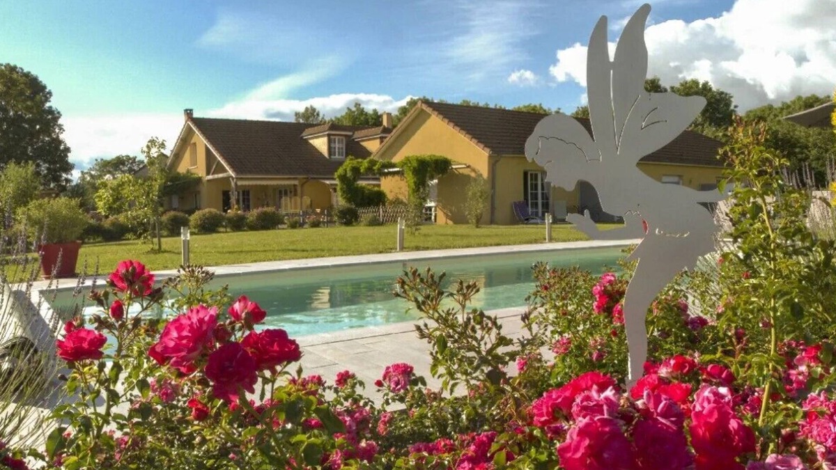 Nolay Bed & Breakfast | Le Clos des 4 Saisons, le Calme de la Campagne Dans les Hautes Côtes de Beaune
