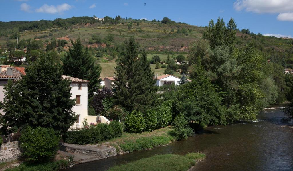 Campagne-sur-Aude Apartment | LE CLOS DES COLVERTS