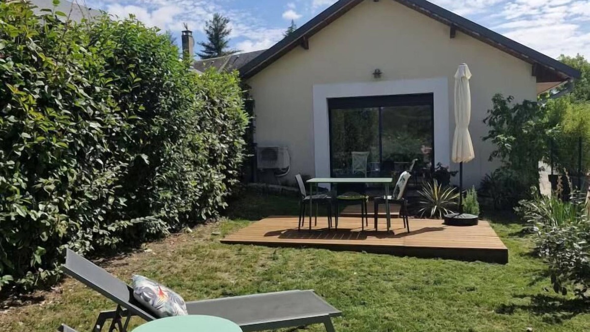 La Motte-Servolex House | LE CLOS DES DIJOUDS - Garden side