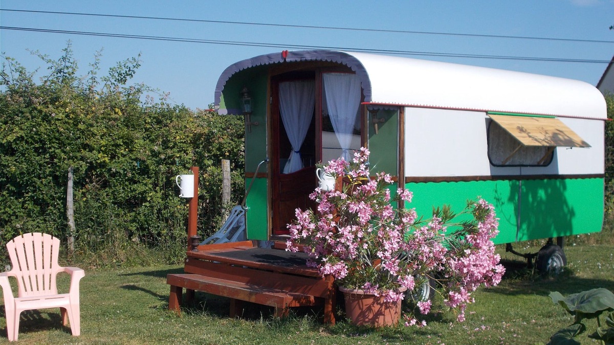 Ange RV Rental | Le Clos des Epinettes