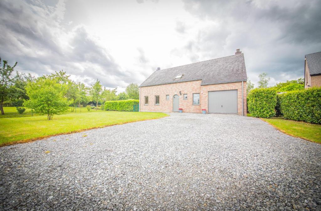 Aye House | Le Clos des Libellules