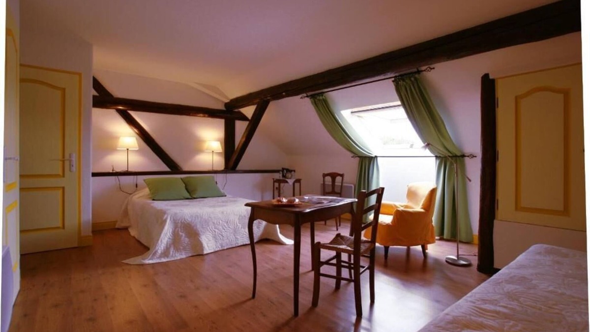 Bioncourt Hotel | Le Clos Des Pommes