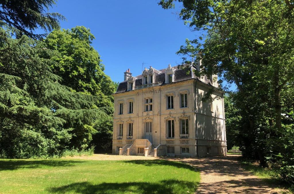Saint-Ouen Bed & Breakfast | Le Clos du Cèdre