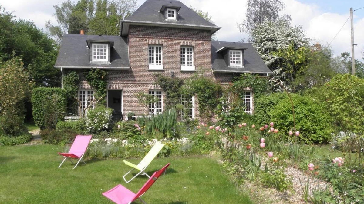 Franqueville-Saint-Pierre House | Le Clos des Fleurs - FRANQUEVILLE ST PIERRE