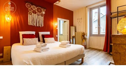 Dole Apartment | Le Cocon d'Anna