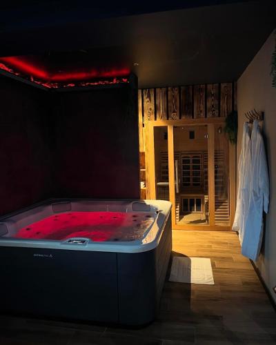 Arc-les-Gray Apartment | Le cocon spa privé