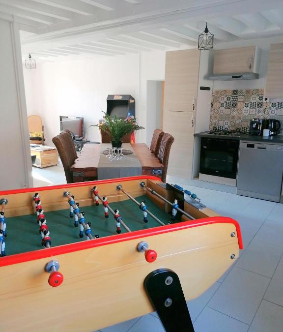Pierrefitte-sur-Sauldre House | LE COCOON D'ANNABELLE - JOLIE MAISON avec JEUX ET GRAND JARDIN
