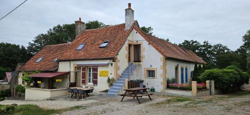Saint-Aubin-le-Monial Apartment | Le Coeur Du Moulin