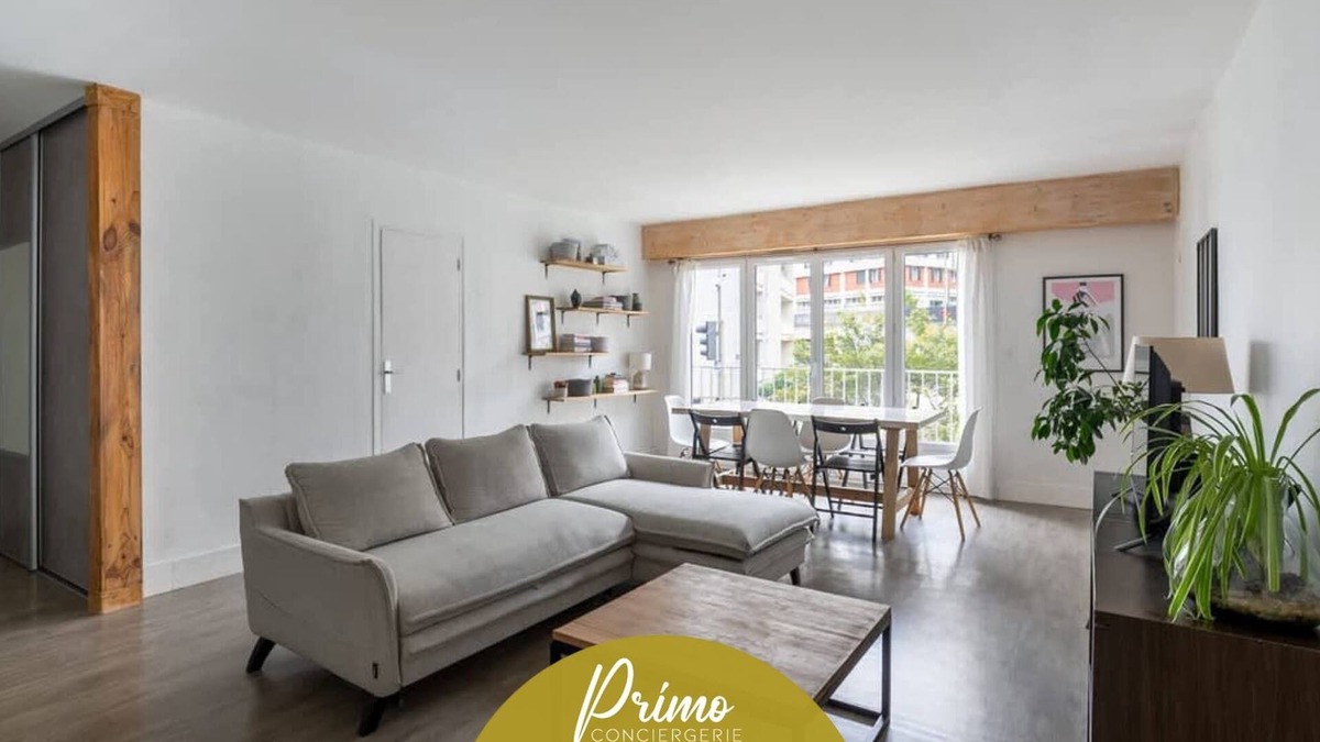 Sevres Apartment | Le Colombier - Balcony, Parking, Seine Musicale