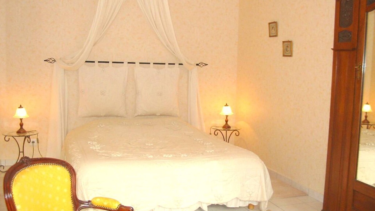 Montlivault House | Le Colombier, charming room near Chambord, Blois and Cheverny