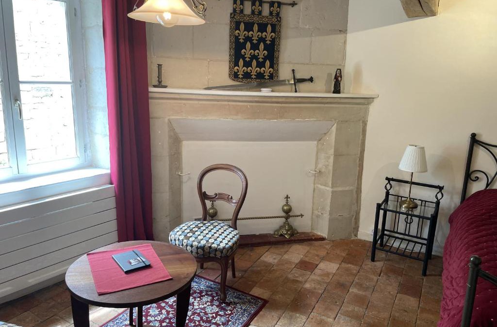 Le Coudray-Macouard House | Le colombier