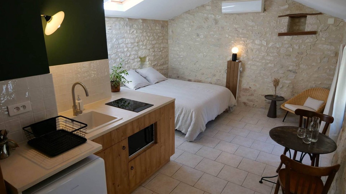 Montcuq-en-Quercy-Blanc Other | Le Coquet - studio for two people