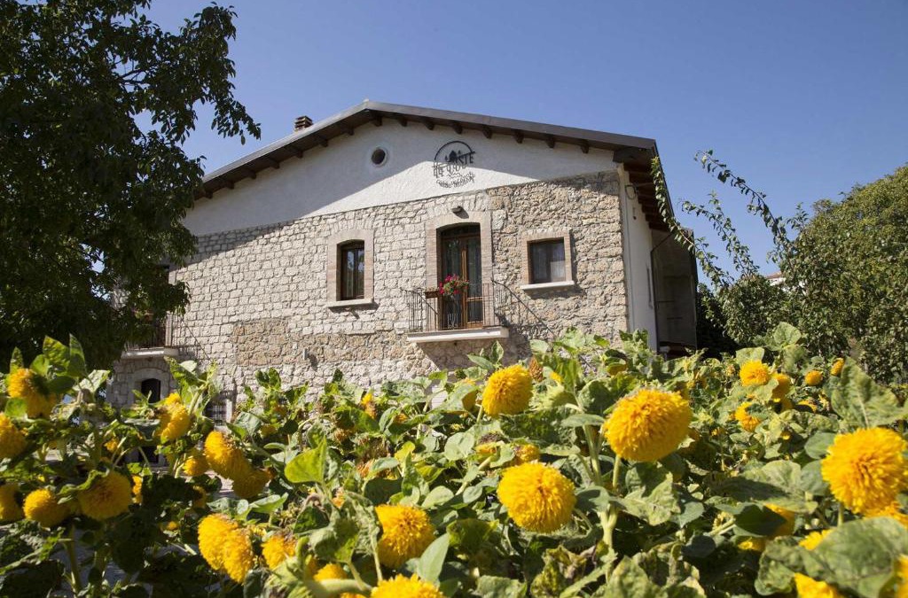 San Lupo House | Le Coste Affittacamere