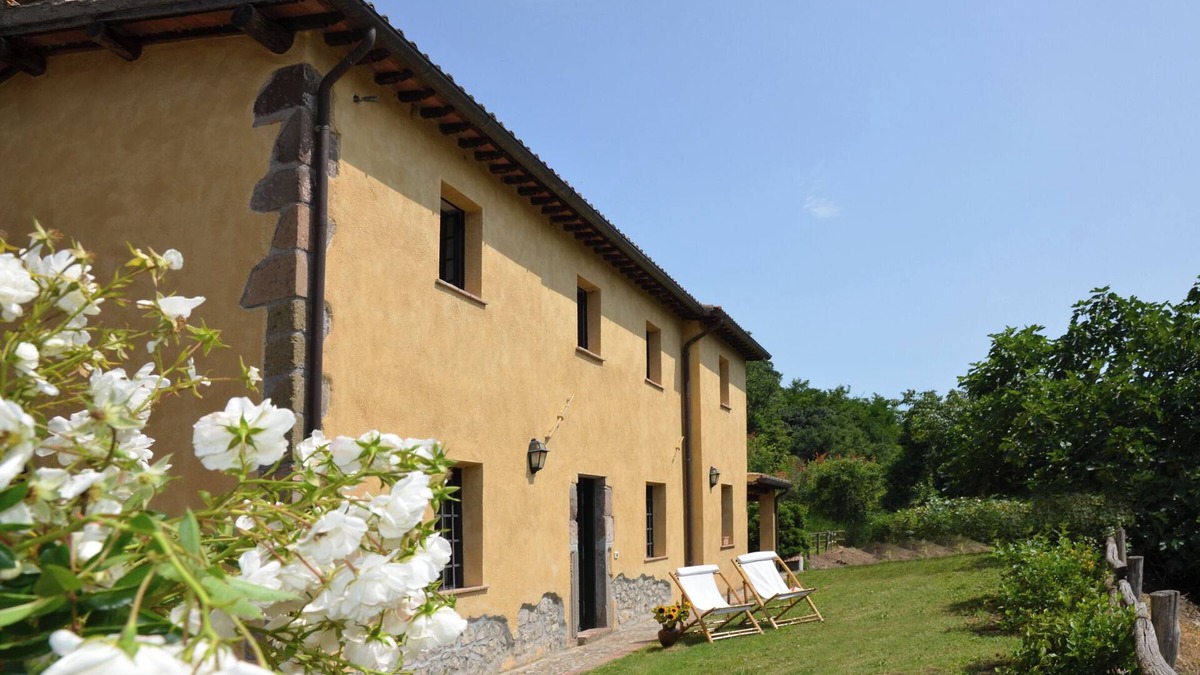 Corbara Villa | Le Coste (Orvieto) suggestive panorama, private garden, swimming pool on the farm