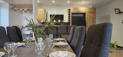 Sance Apartment | Le Coup de Foudre Jardin - Spacieux