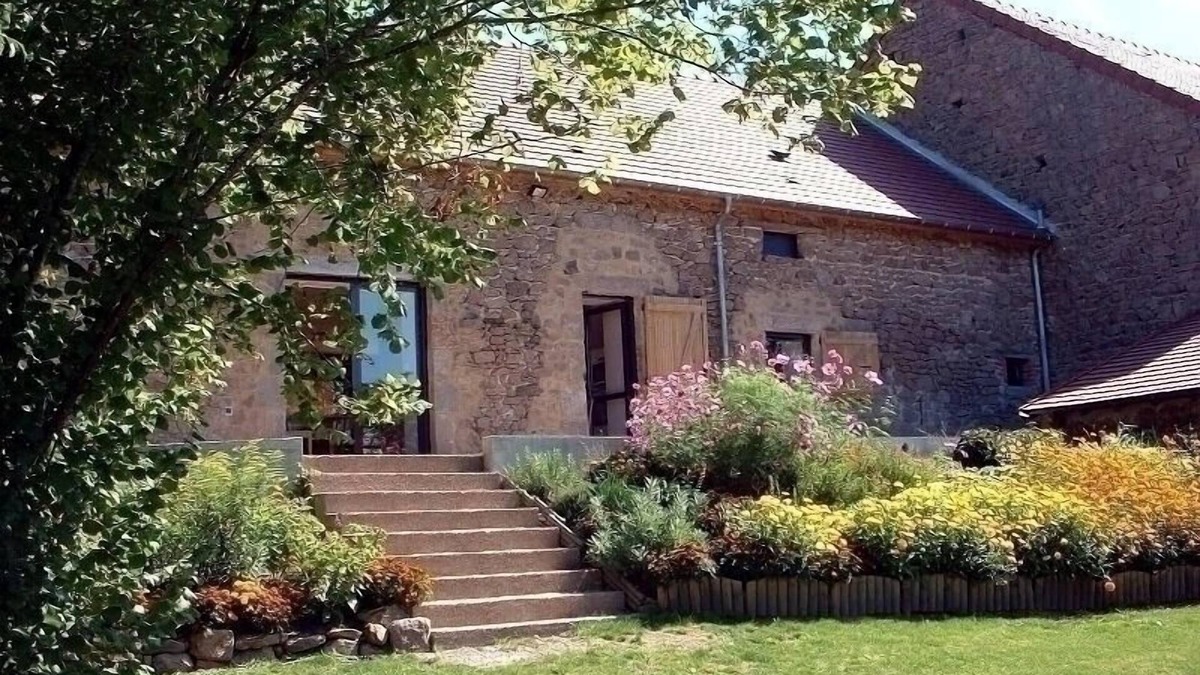 Pays de Saint-Eloy House | Le Créchol - LAPEYROUSE