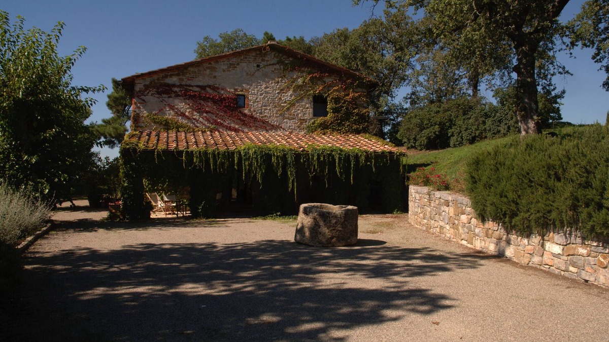 Gaiole in Chianti Villa | Le Diacce: Beautiful Old Farmhouse with Breathtaking Countryside View