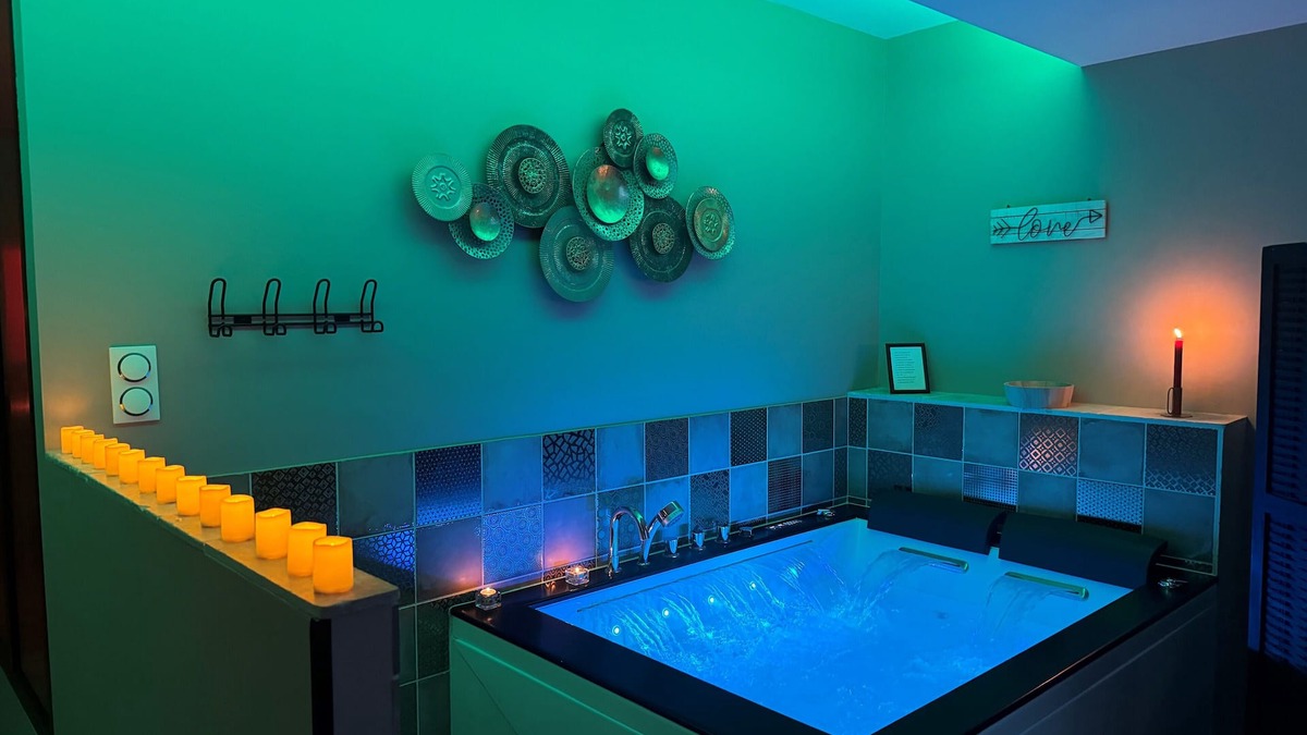 Vallabrix Apartment | Le diX - Suite Romantique