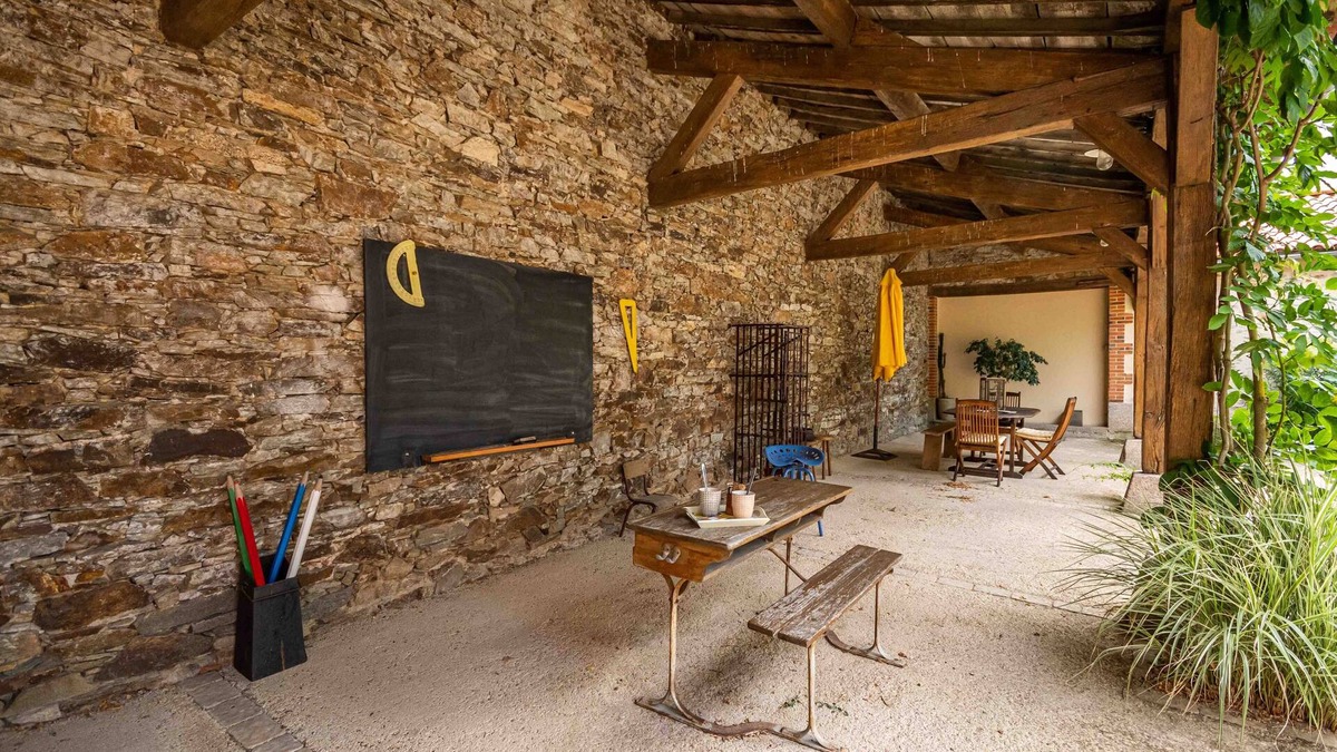 Bouffere House | Le Domaine des Écoliers