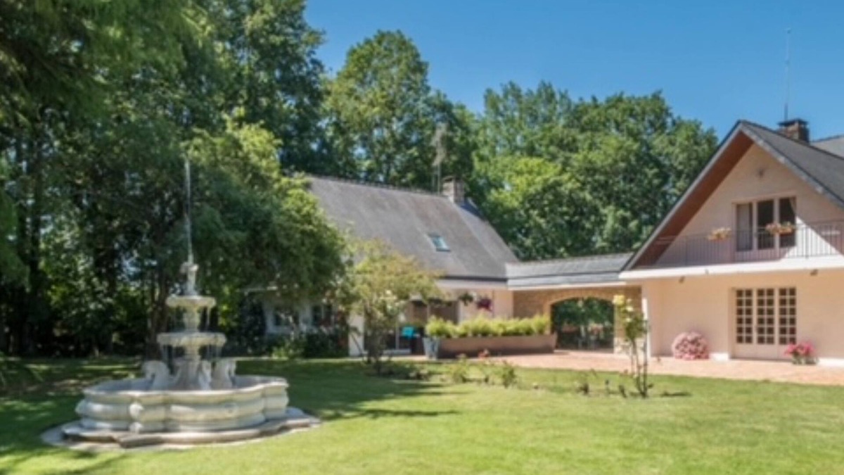 La Guerche-de-Bretagne Bed & Breakfast | Le Domaine de la Clotière