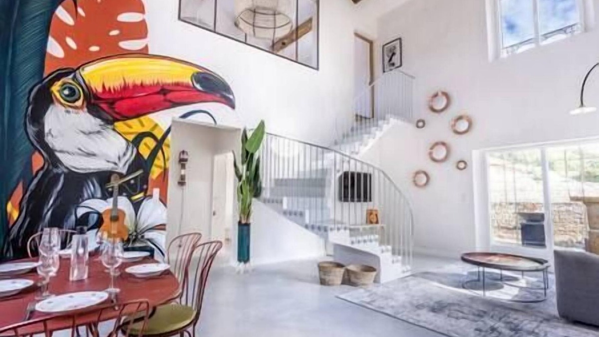 Aubussargues House | Le Duché - Maison de Charme à Aubussargues Avec Piscine Couverte et Chauffée
