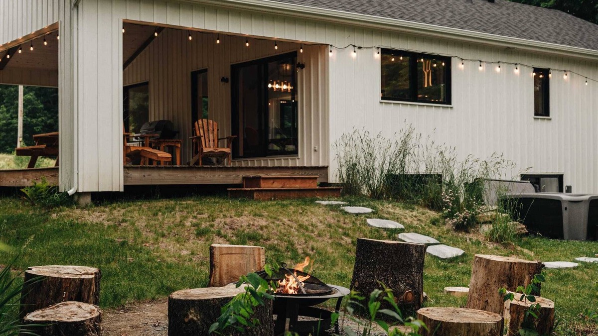 Potton House | Le Fitzsimmons - Great views Owl's Head, SPA, Hikes