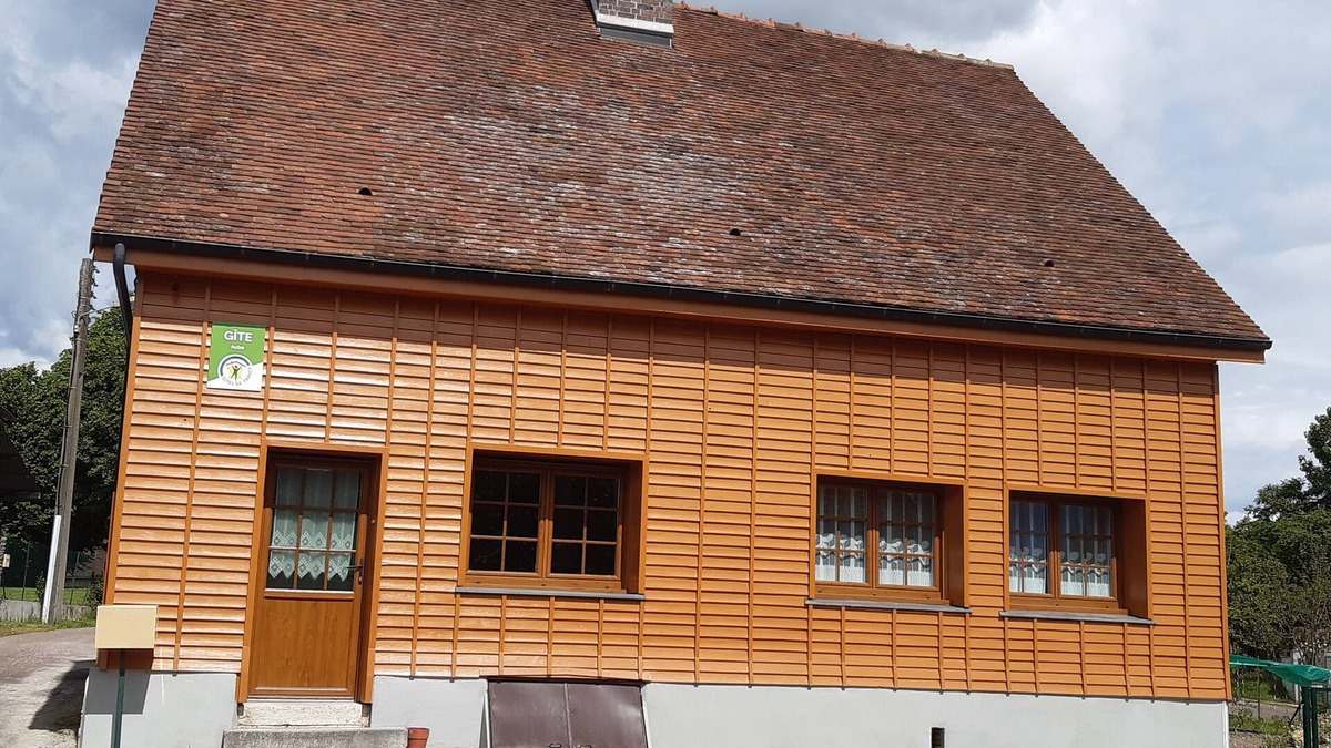 Montieramey House | Le Four de Mimile, near the lakes (3 bedrooms, 2 shower rooms, sleeps 5)