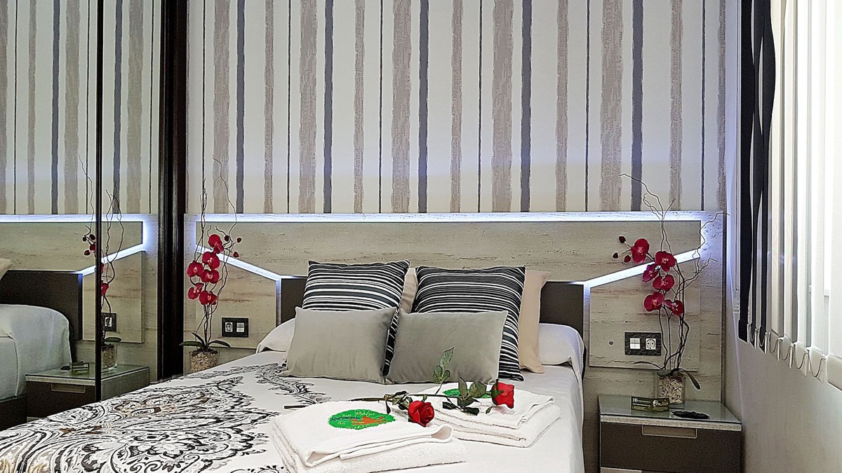 Delicias Apartment | Le Frog apartment in Salamanca for 4 people with PARKING and WIFI-OFFERS