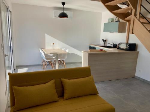 Brery Apartment | Le gîte de la fontaine - le corbeau