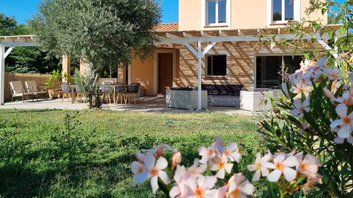 Saint-Didier Villa | Le Gîte de Tess au Coeur de la Provence