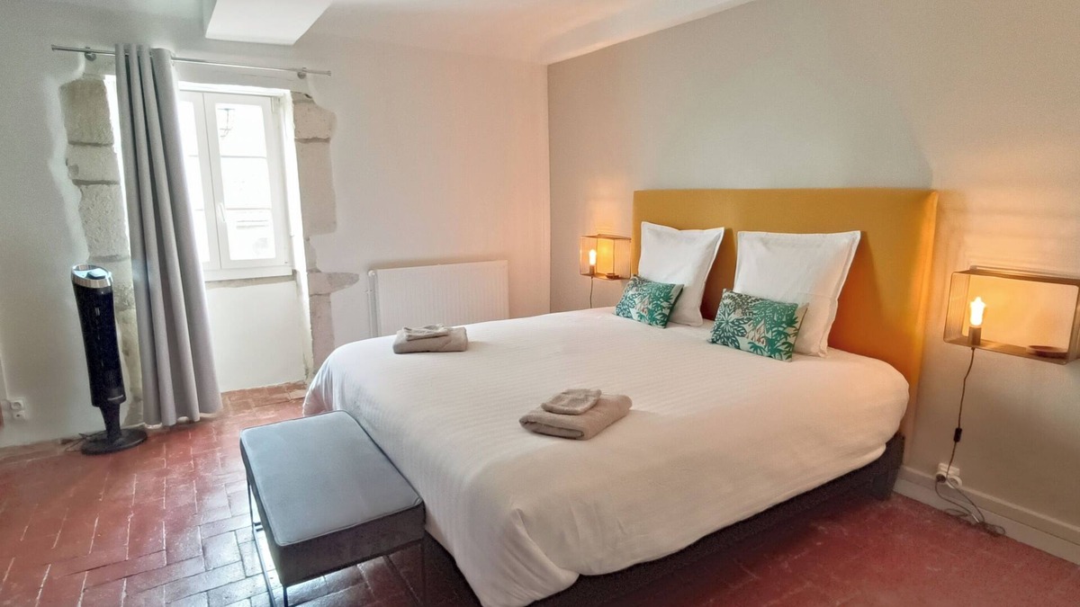 Givry House | Le Gîte de Varanges : Maison de Ville Classée 3