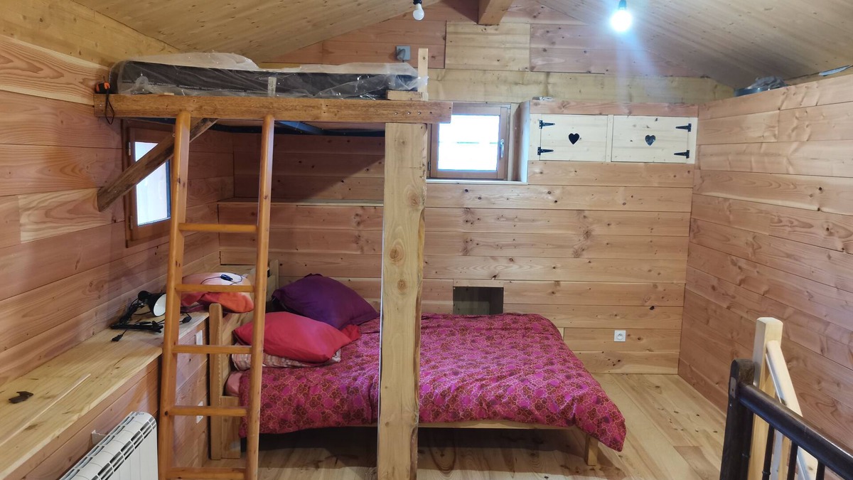 Ambronay House | Le Gîte des Fours