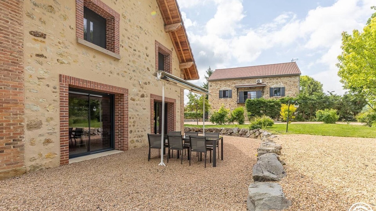 Glaine-Montaigut House | Le gîte des Varennes - GLAINE MONTAIGUT