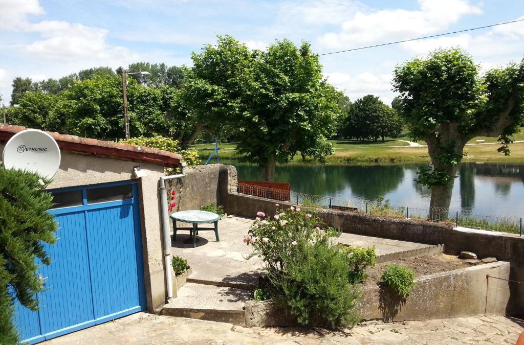 Saint-Pierre-de-Boeuf House | Le Gîte du Port