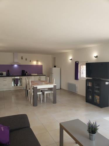 Anduze Apartment | Le gîte du temps suspendu