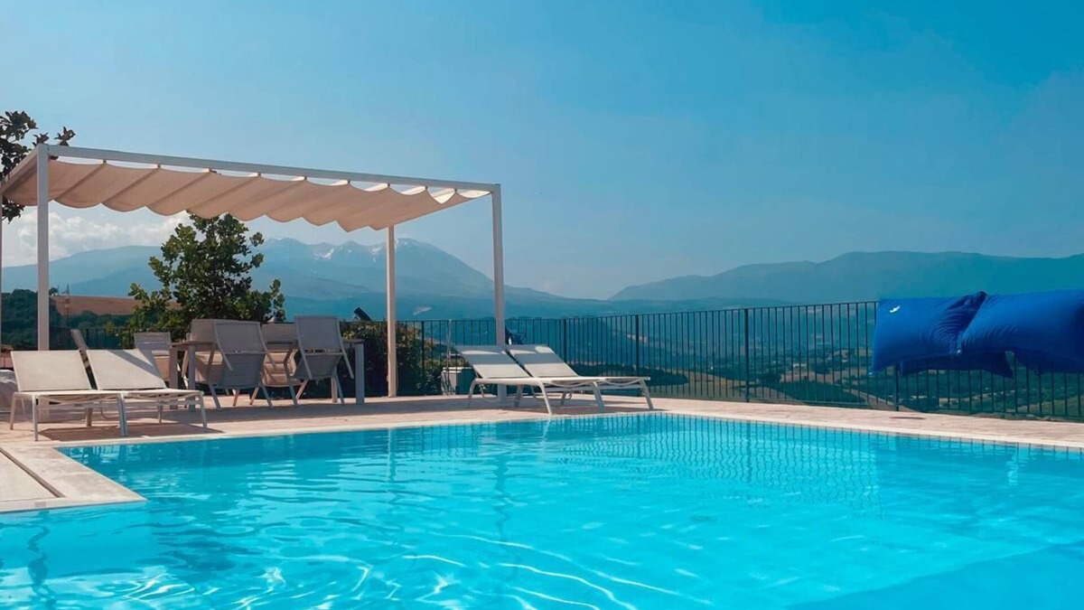 Rosciano Apartment | Le Galelle, Country House Apartment - 3 Bedroom Apartment