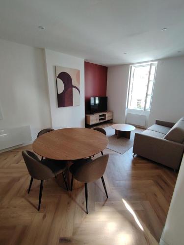 Rodez Apartment | Le Gally 40m2 Cœur de ville avec garage!