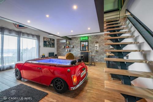 Aiguebelette-le-Lac Ski Chalet | Le garage de Sophie