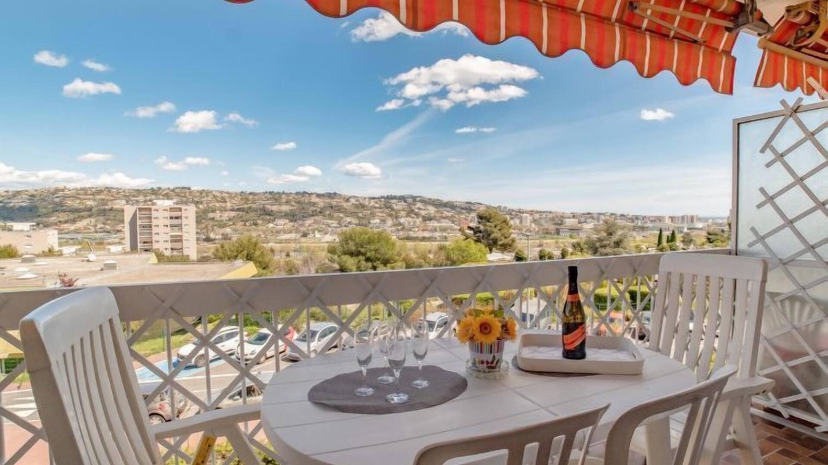 Saint-Laurent-du-Var Apartment | Le Giono by Interhome
