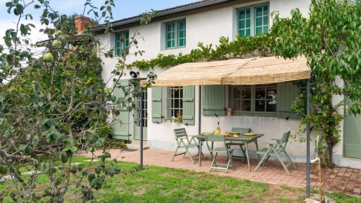 Chiddes House | Le Glaude by Interhome