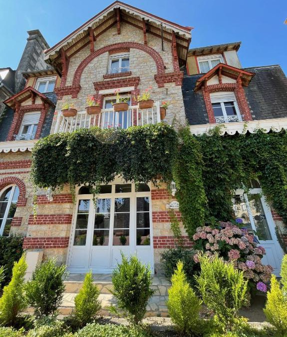 Bagnoles-de-l'Orne Apartment | Le Grand Chalet