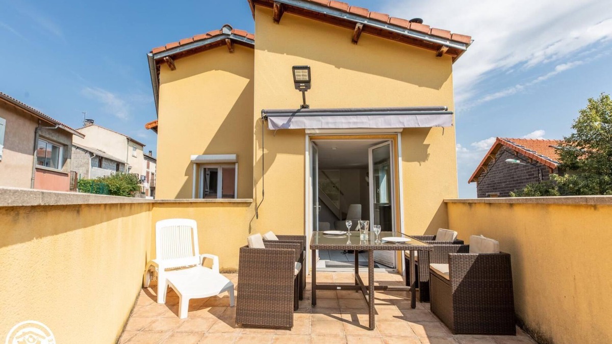 Volvic House | Le Grenetier - Volvic