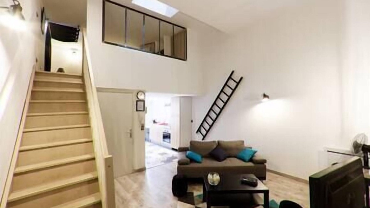 Lens Apartment | Le Grenier, Appartement de Charme, Centre de Lens