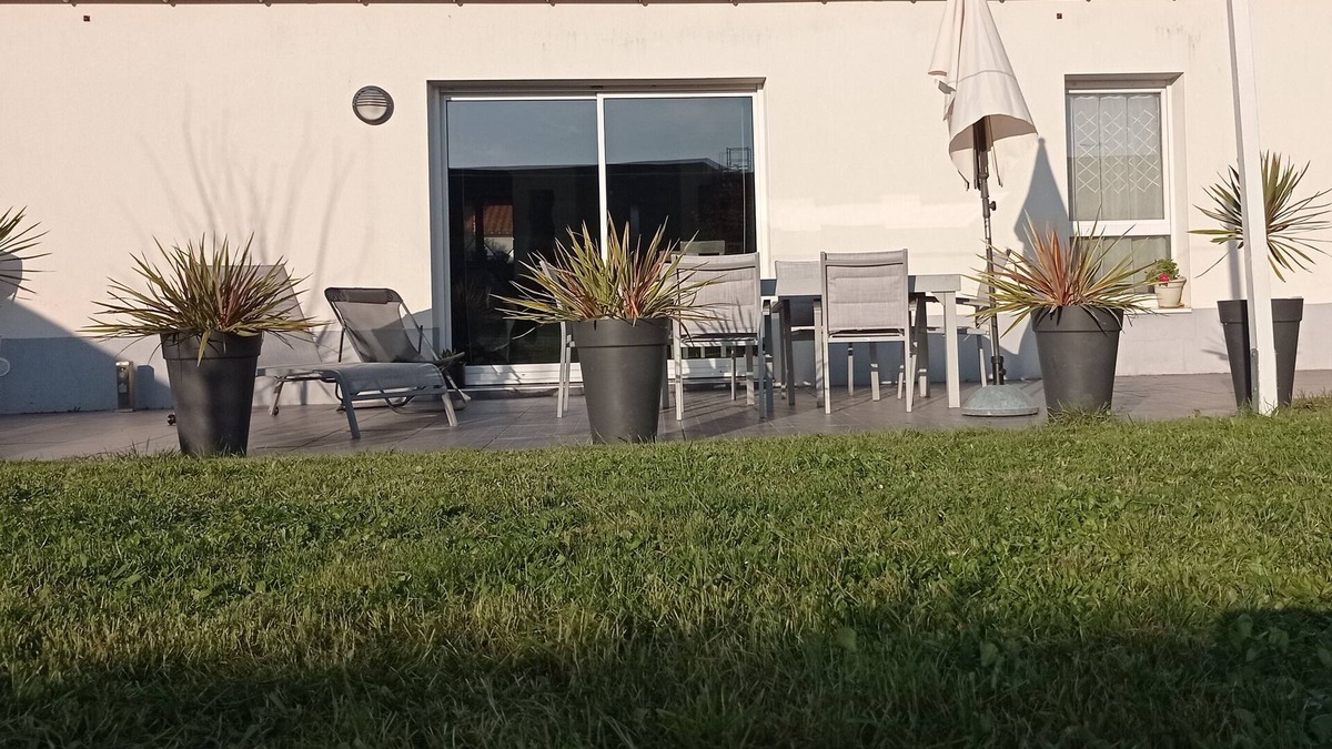 Olonne-sur-Mer House | Le havre des Sables: Pretty, bright, quiet single-storey house with garden