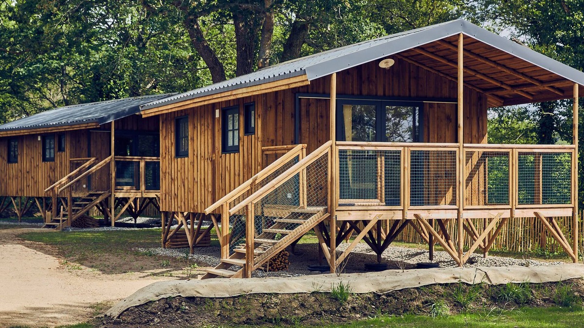 Plogastel-Saint-Germain Ski Chalet | LE JARDIN SAINT-GERMAIN Lodges & Events